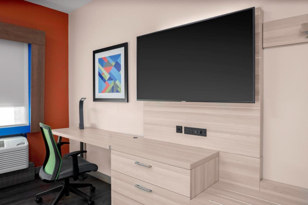 Hotel Express & West - Medical Park By Ihg Wilmington